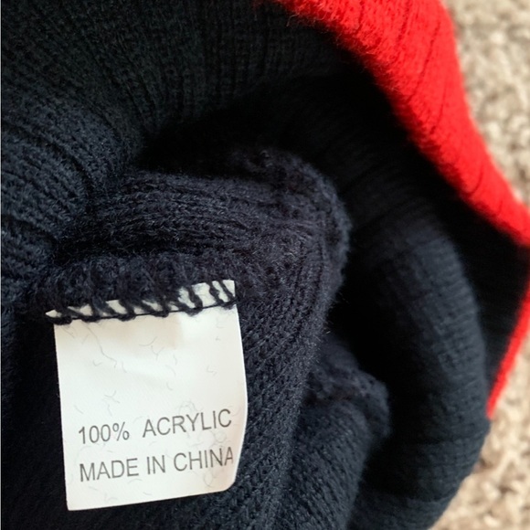 Vintage The Royal Yacht Britannia Beanie Hat Navy Blue Red Embroidered - Picture 4 of 4